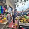 Tamara Bleszynski ke Pasar Tradisional