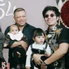 Raul Lemos dengan Ameena dan Azura