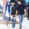 Keluarga Alyssa &amp; Dude Harlino