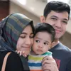 Keluarga Alyssa &amp; Dude Harlino