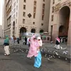 Olla Ramlan dan Keluarga Ibadah Umrah