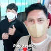 Foto Kekompakan Ronnie Sianturi dengan Putra Adopsinya yang Tuna Rungu