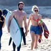 Miley Cyrus - Liam Hemsworth Pacaran di Pantai