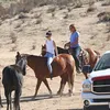 Kendall &amp; Caitlyn Naik Kuda