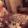 Lady Gaga Saat Masak di Dapur