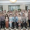 acara lamaran arya bakrie