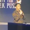 Foto Langka Ariel NOAH Pakai Batik