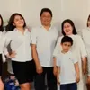 Foto Lawas Ressa Rosano dan keluarga