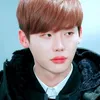 Foto Lee Jong Suk dengan Berbagai Warna dan Model Rambut