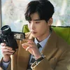 Lee Jong Suk