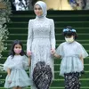 lesti di acara lamaran