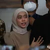 Foto Lesti Kejora Penuh Senyum di Preskon