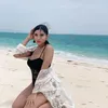 Millendaru Pakai Baju Renang