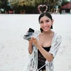 Millendaru Pakai Baju Renang