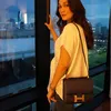 © Instagram.com/lunamaya