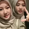 Foto Lucinta Luna \'Pulang Ngaji\' Sama Jisoo