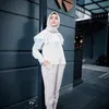 Vebby Palwinta Berhijab