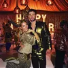 Tahun Baru Miley Cyrus &amp; Liam Hemsworth