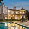FOTO: Mansion 10 Juta Dollar Milik Jessica Alba di Beverly Hills