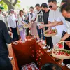 Foto Mario Kahitna Menangis