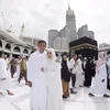 FOTO: Masa Tenang Pilkada, Annisa Pohan - Suami Beribadah Umrah