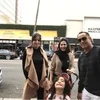 FOTO: Mikhayla, Putri Nia Ramadhani Bergaya Cantik Bak Model!