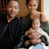 Bayi John Legend - Chrissy Teigen