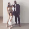 Kim Kardashian Rayakan Paskah