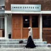 Foto Natasha Rizky Saat Hangout di Cafe Sendiri Atau Milik Orang Lain