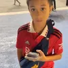 Foto Nayottama Anak Taufik Hidayat Saat Nonton Piala Dunia di Qatar