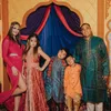 Foto Nia Ramadhani Pakai Dress Belahan Tinggi di Pesta Ultah