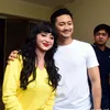Dewi Perssik - Angga Wijaya