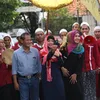 Amel Carla Syukuran Dengan Anak Yatim
