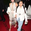 Foto North West Temani Kim Kardashian