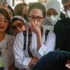 Foto Pemakaman Carlo Saba yang Berlangsung Penuh Har