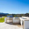 Rumah Mewah Bella Thorne
