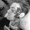 Tato di Wajah Aaron Carter
