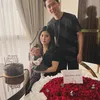 Foto Perayaan Satu Bulan Baby Avery 