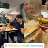 Foto Perjalanan Keluarga Cindy Fatikasari