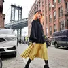 Sonia Eryka kakak Rich Brian