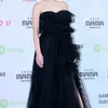 Pesona Idol K-Pop di Red Carpet MAMA 202
