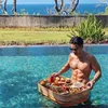 Chocolate Abs Andrew White