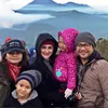 Liburan Mona Ratuliu ke Bromo