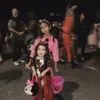 Foto Rahma Azhari Rayakan Halloween Bareng Anak