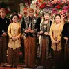 Kahiyang Ayu &amp; Bobby Nasution - Pernikahan Anak Presiden - Mahar Anak Presiden
