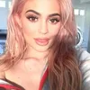 rambut rose gold Kylie Jenner