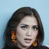 Jessica Iskandar - Ayu Ting Ting