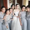 Wefie Pernikahan Sandra Dewi