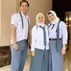 Foto Roger Danuarta dan Cut Meyriska di Pesta Ultah Ussy Sulistiawaty
