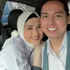 Foto Roger Danuarta dan Cut Meyriska di Pesta Ultah Ussy Sulistiawaty